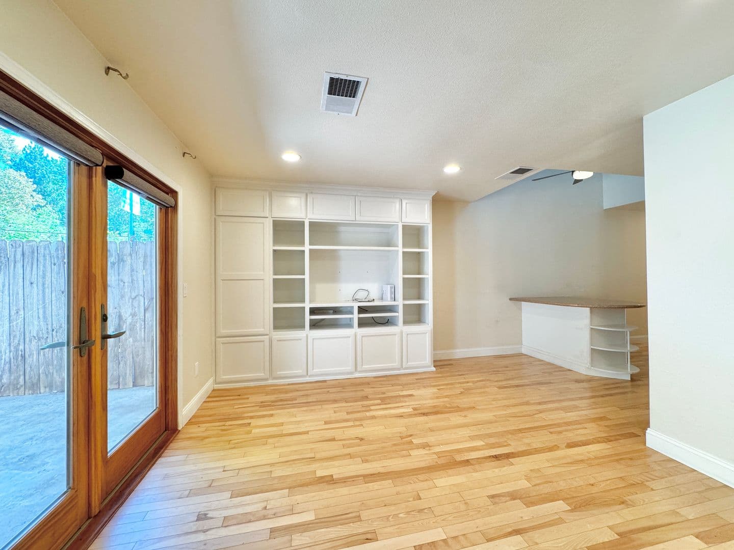 Sacramento Condo: 966 Q Street