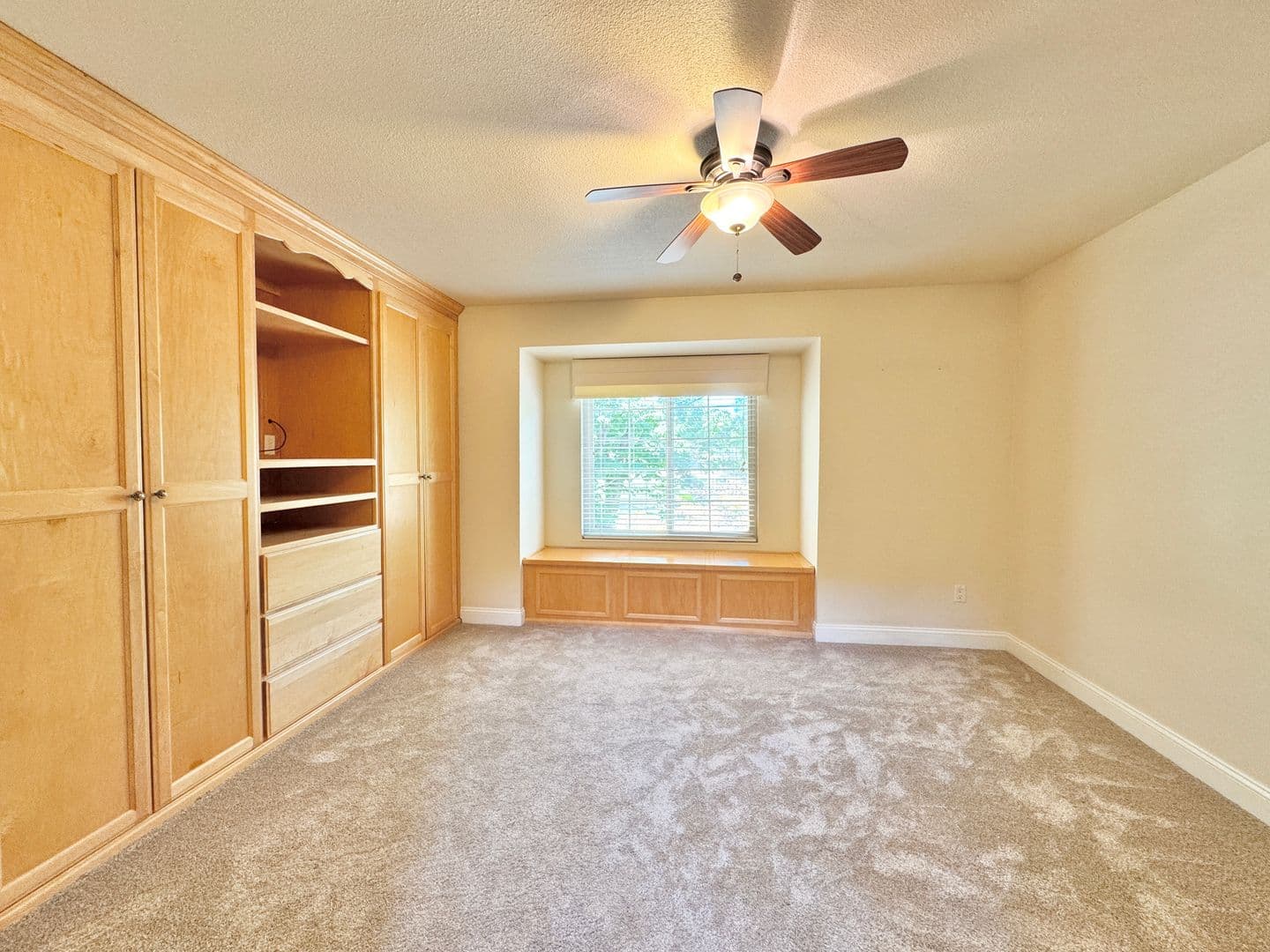 Sacramento Condo: 966 Q Street