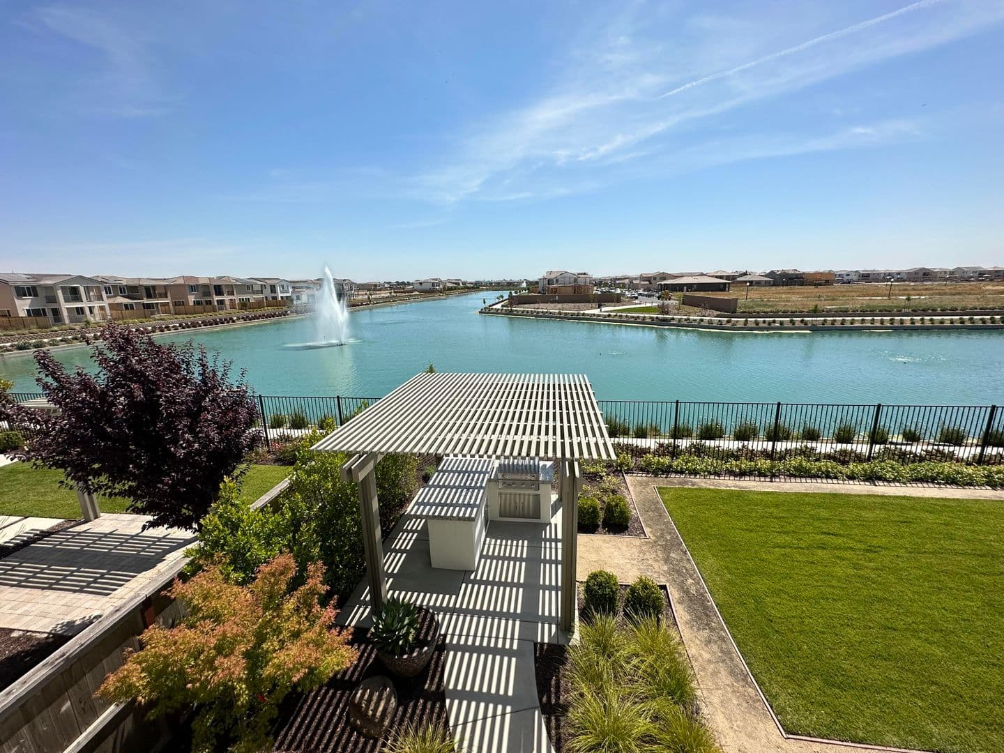 Sacramento House: 5726 Ebbshore Street