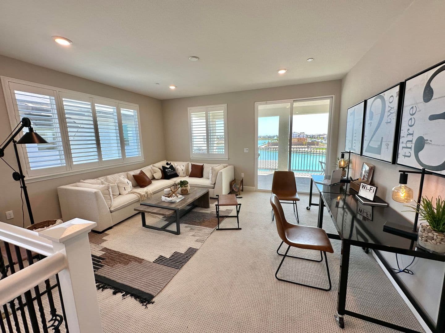 Sacramento House: 5726 Ebbshore Street