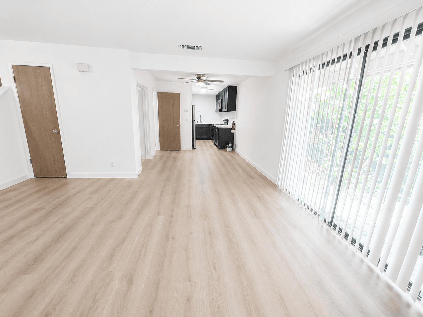 Davis Apartment: 819 Adams Terrace - Unit B