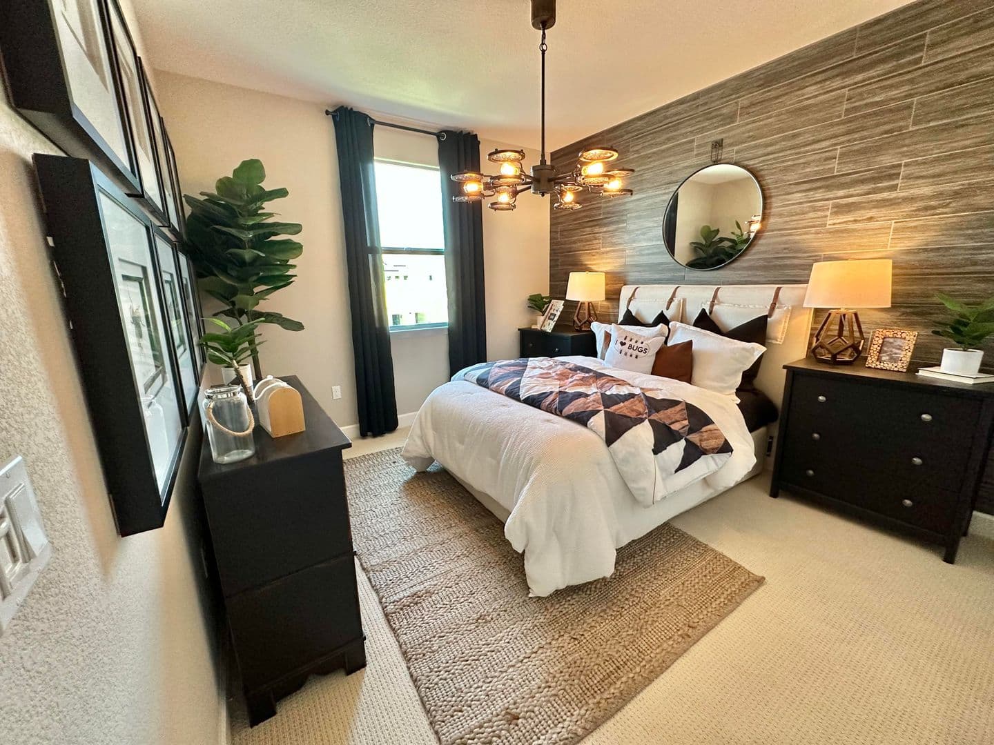 Sacramento House: 5726 Ebbshore Street