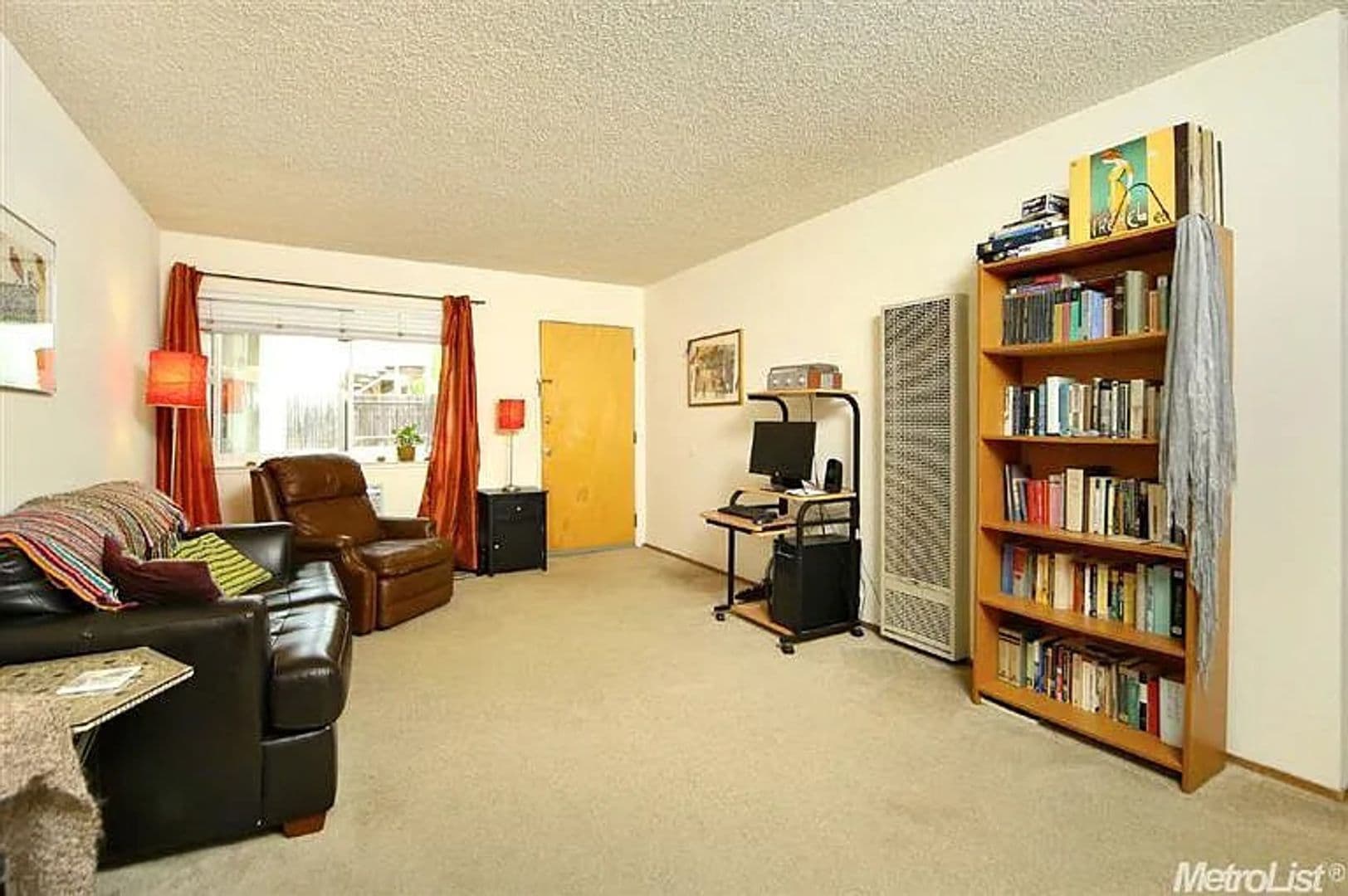 Davis Apartment: 635 Adams St