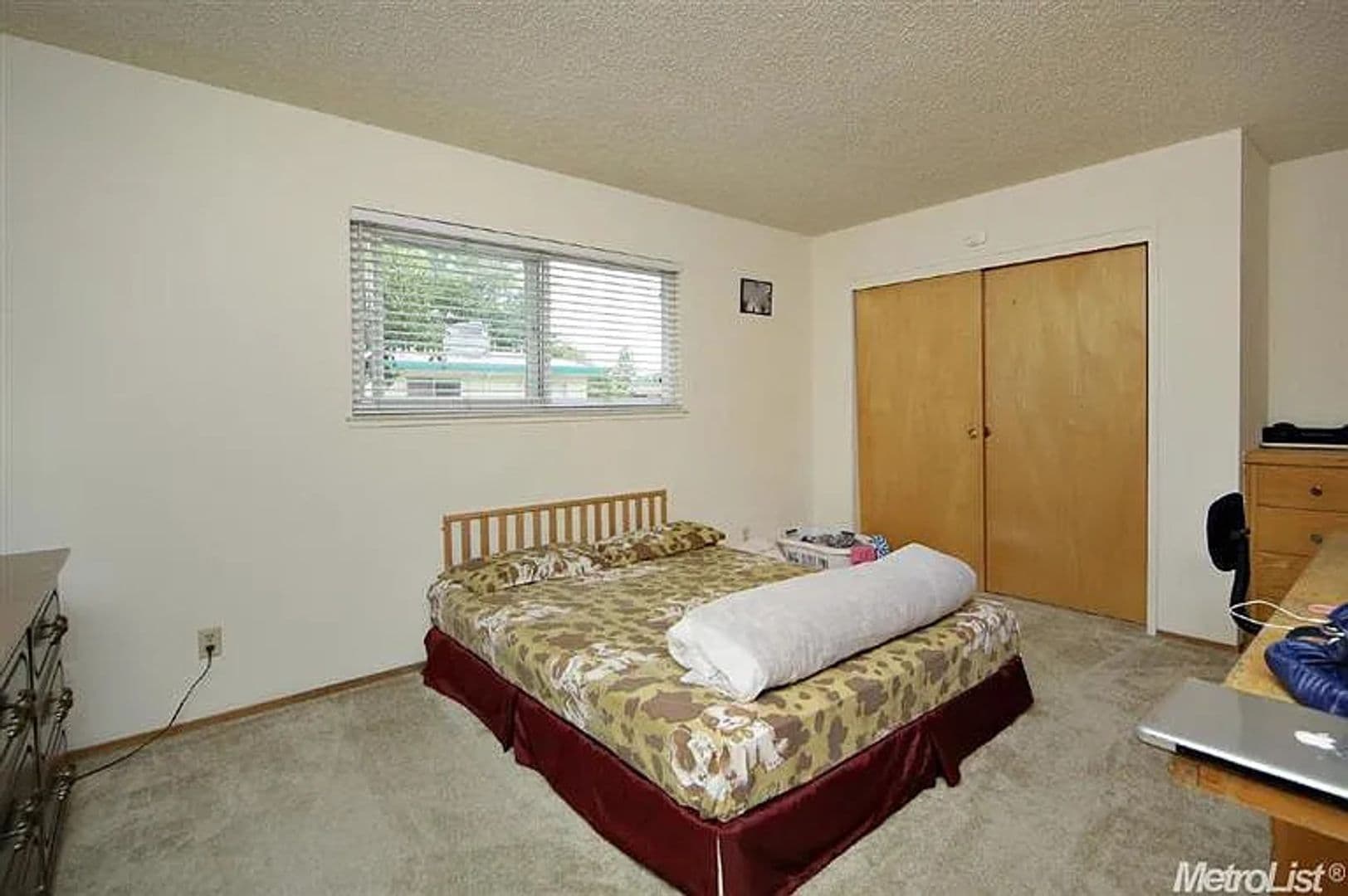 Davis Apartment: 635 Adams St