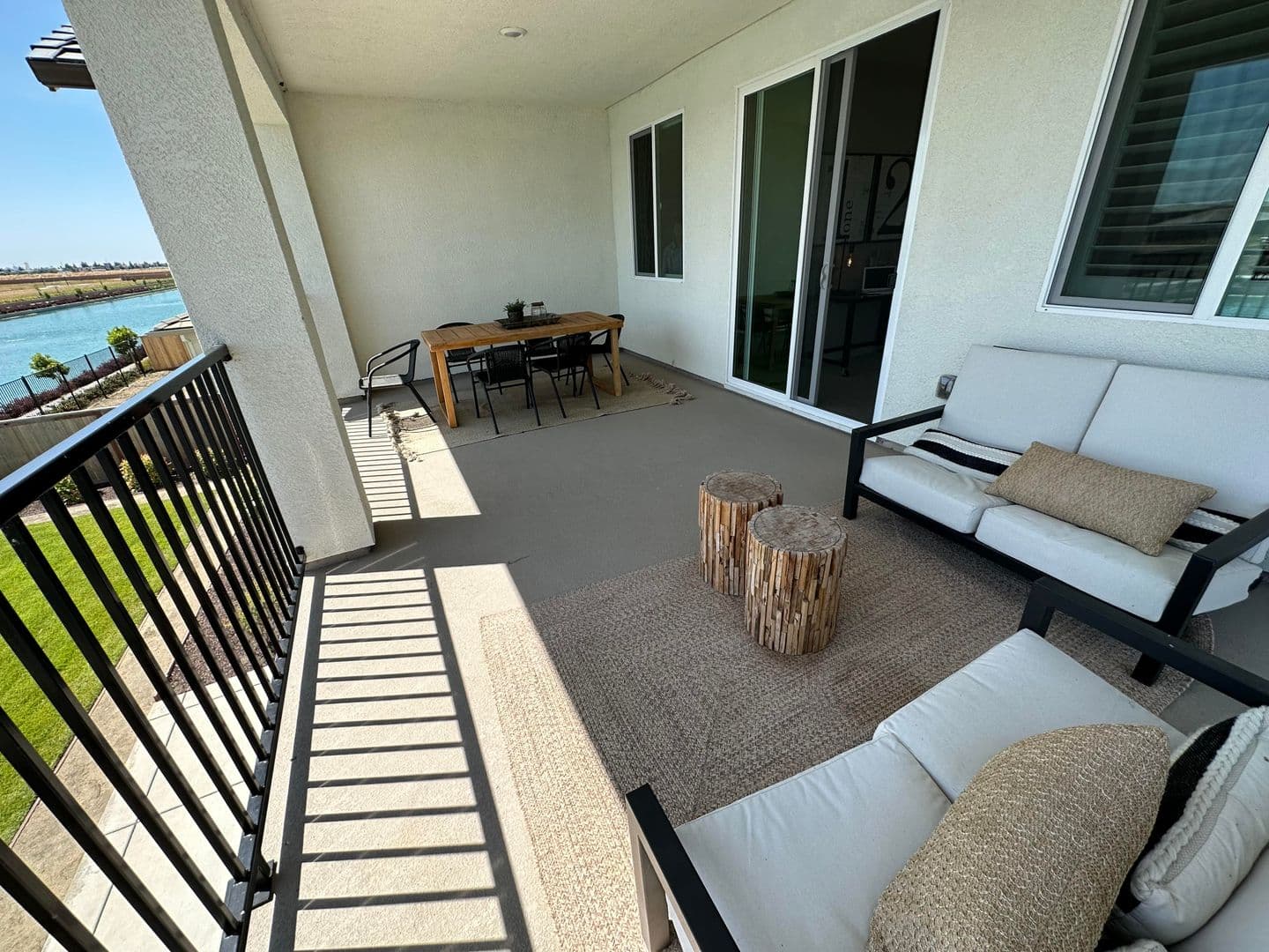 Sacramento House: 5726 Ebbshore Street