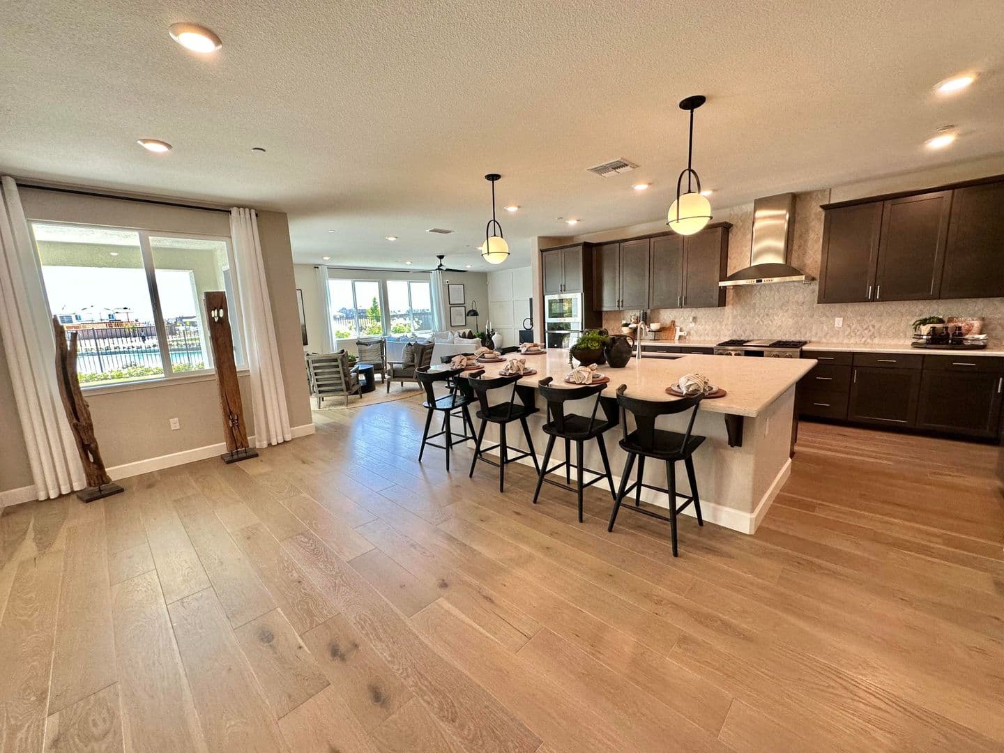 Sacramento House: 5726 Ebbshore Street