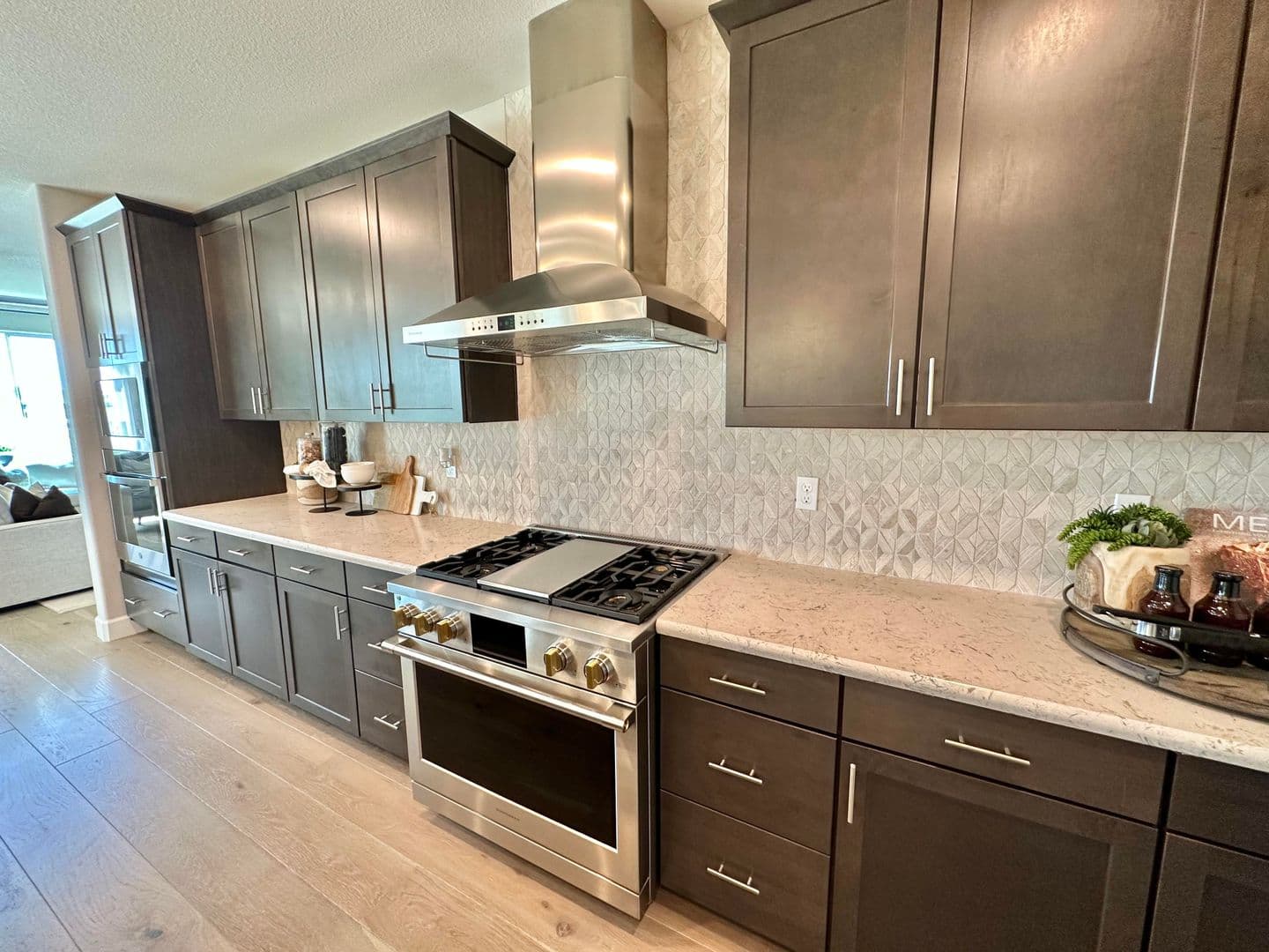 Sacramento House: 5726 Ebbshore Street