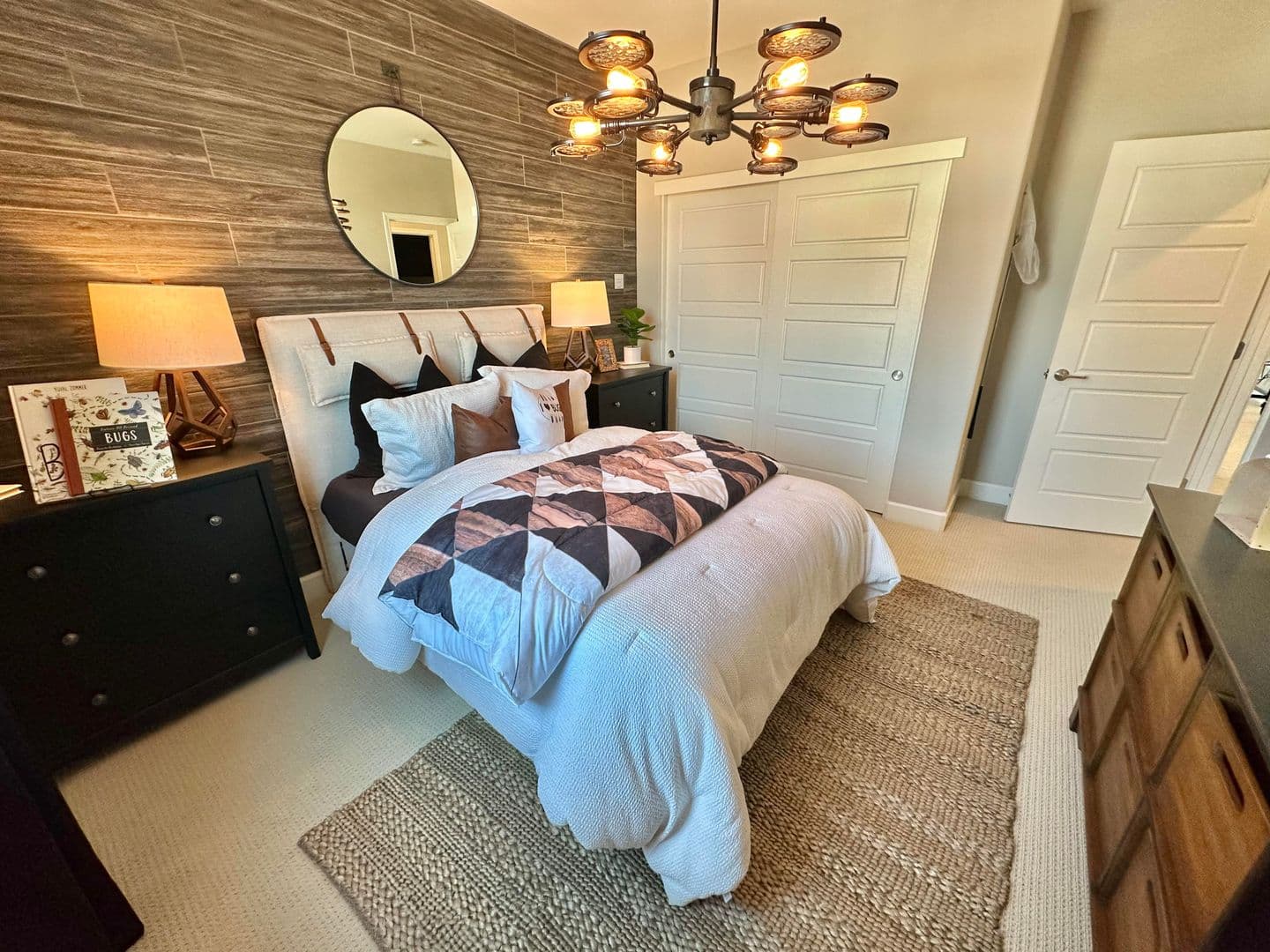 Sacramento House: 5726 Ebbshore Street