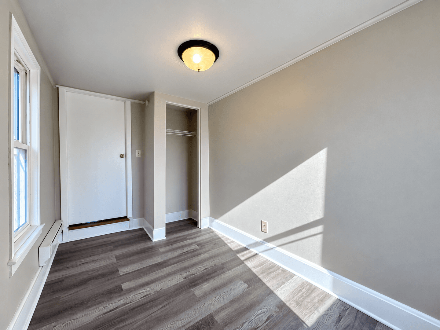 St. Paul House: 598 Rose Ave E