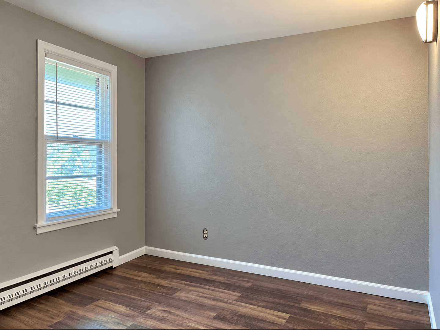 St. Paul Apartment: 1021 Hudson Rd