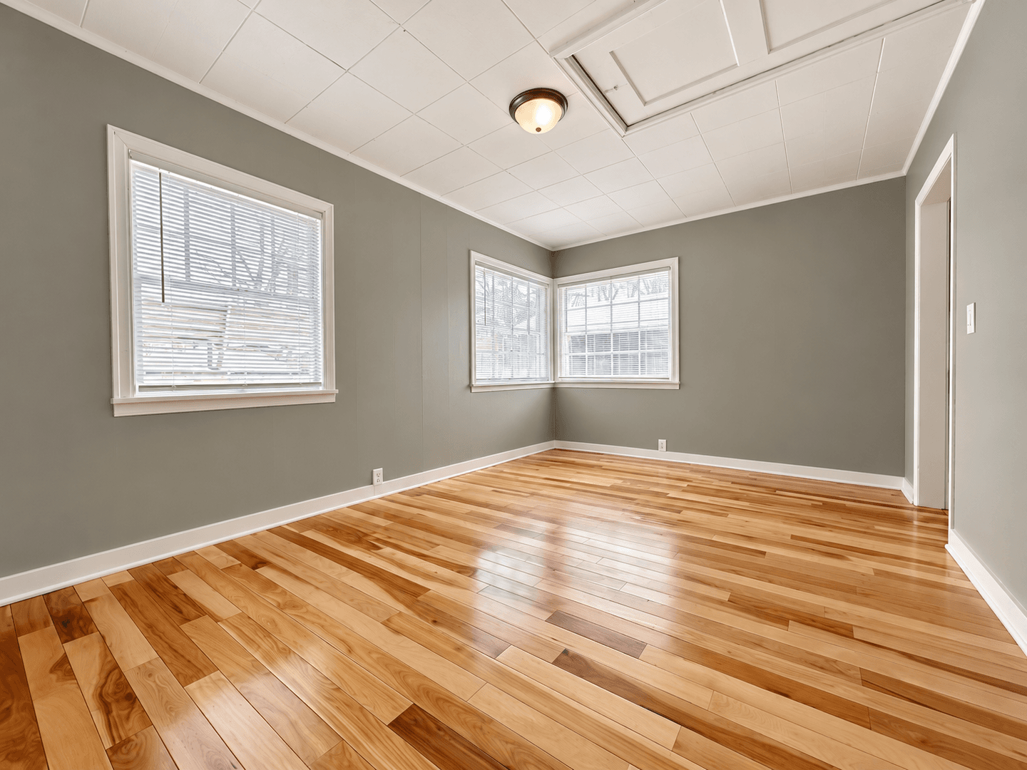 St. Cloud Apartment: 349 6th Ave S