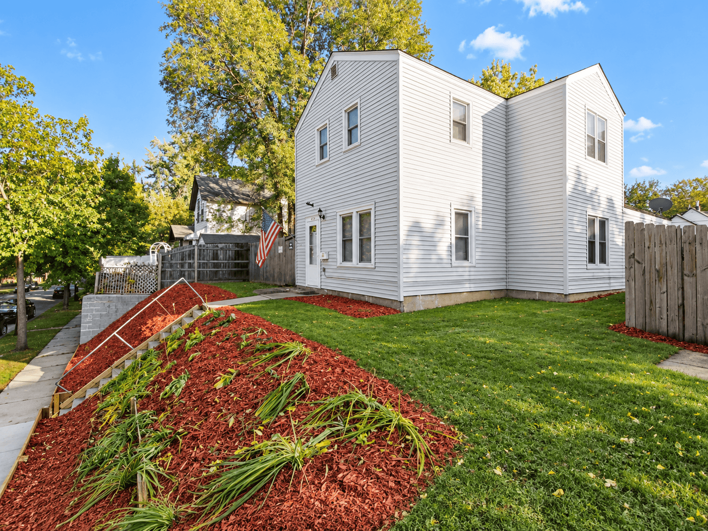St. Paul House: 1070 Bush Ave