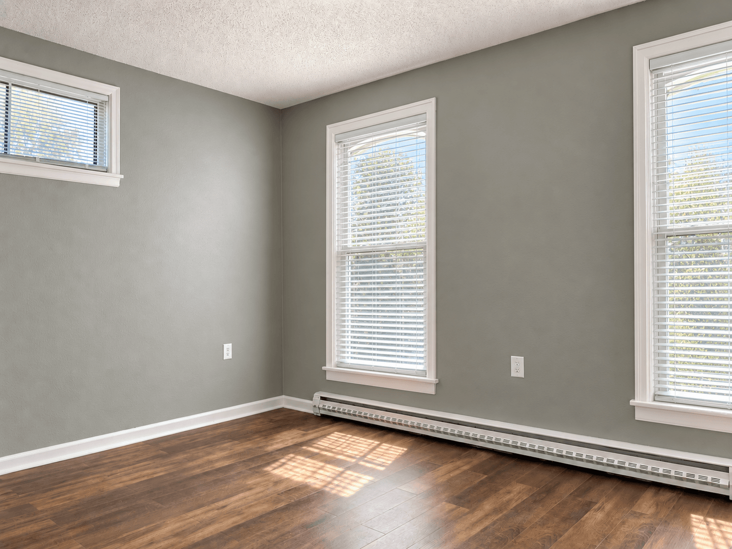 St. Paul Apartment: 1021 Hudson Rd