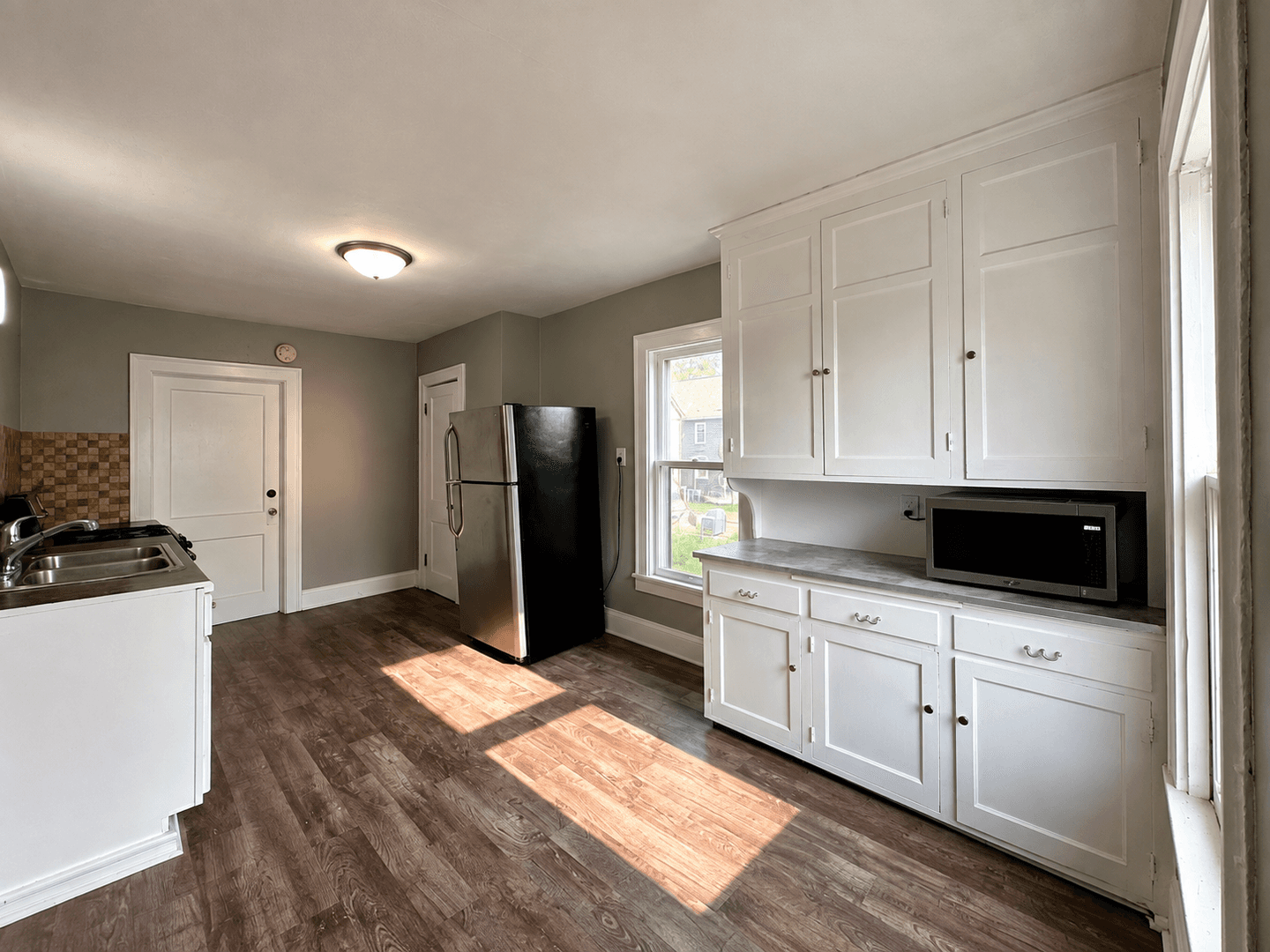 Minneapolis Apartment: 318 27th Ave N