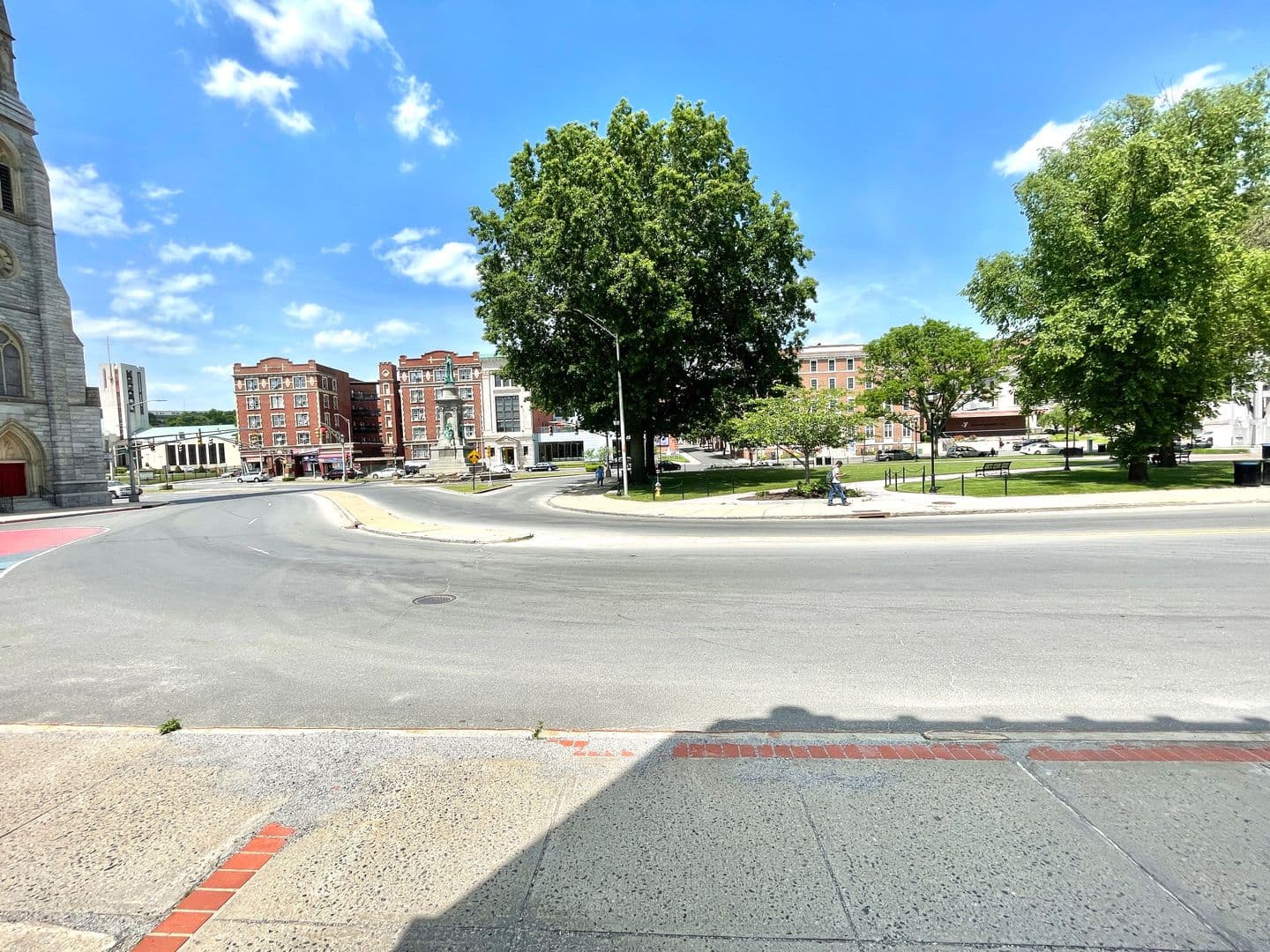 Waterbury Apartment: 133 West Main St