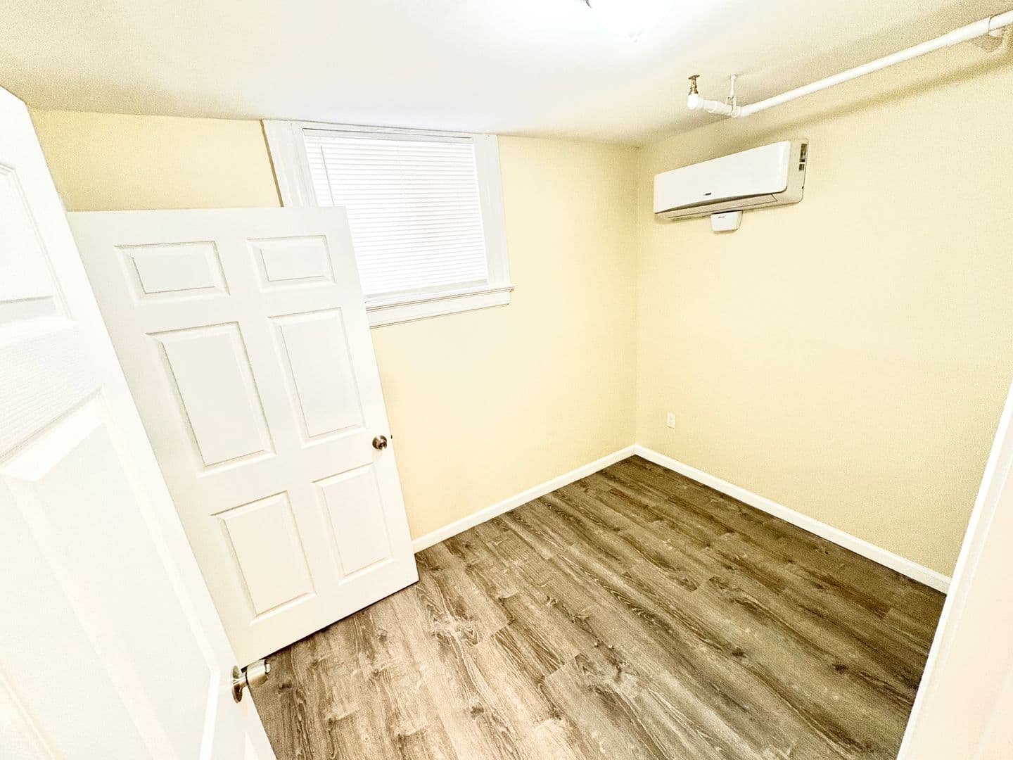 Waterbury Apartment: 133 West Main St