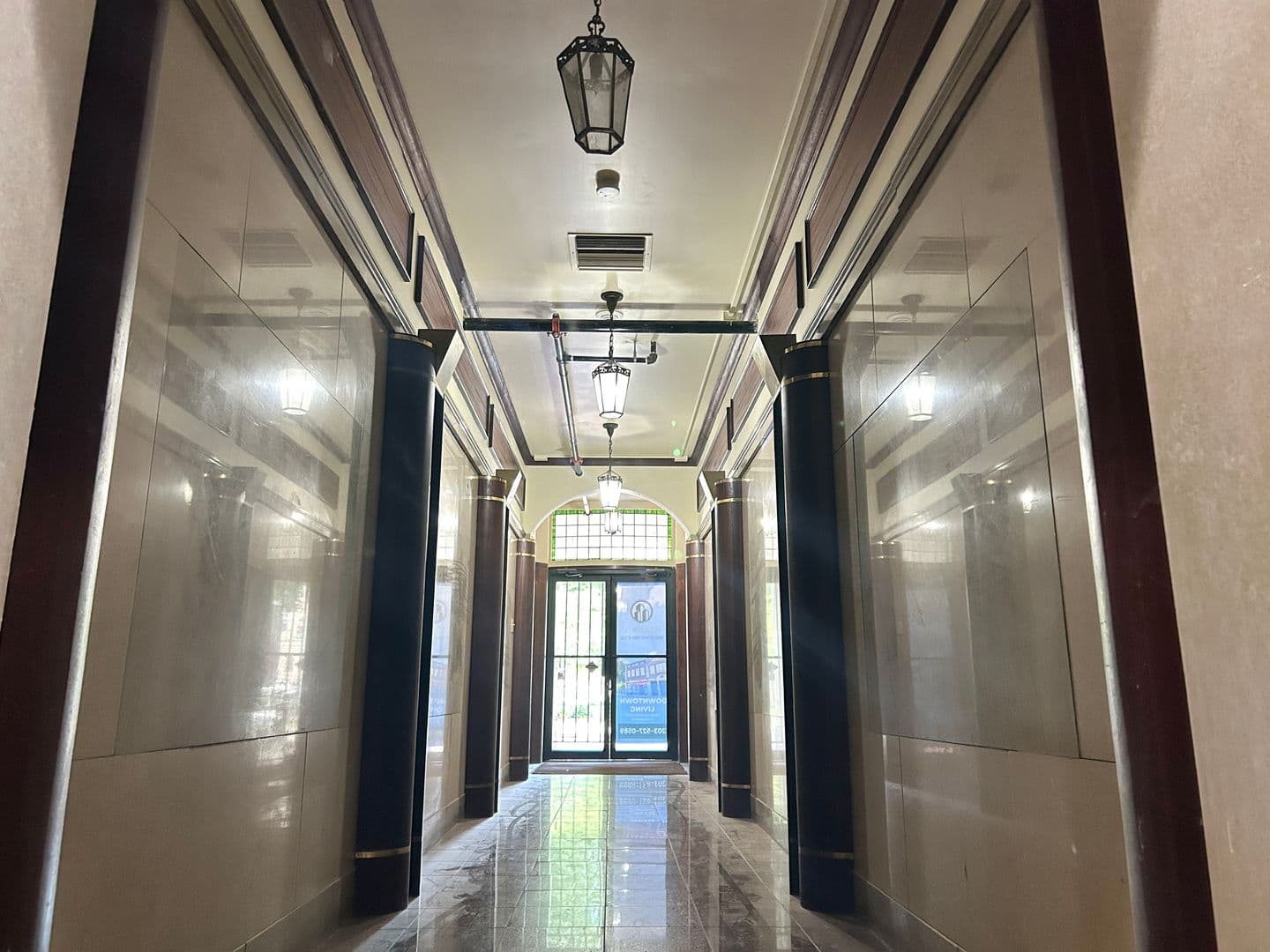 Waterbury Apartment: 133 West Main St