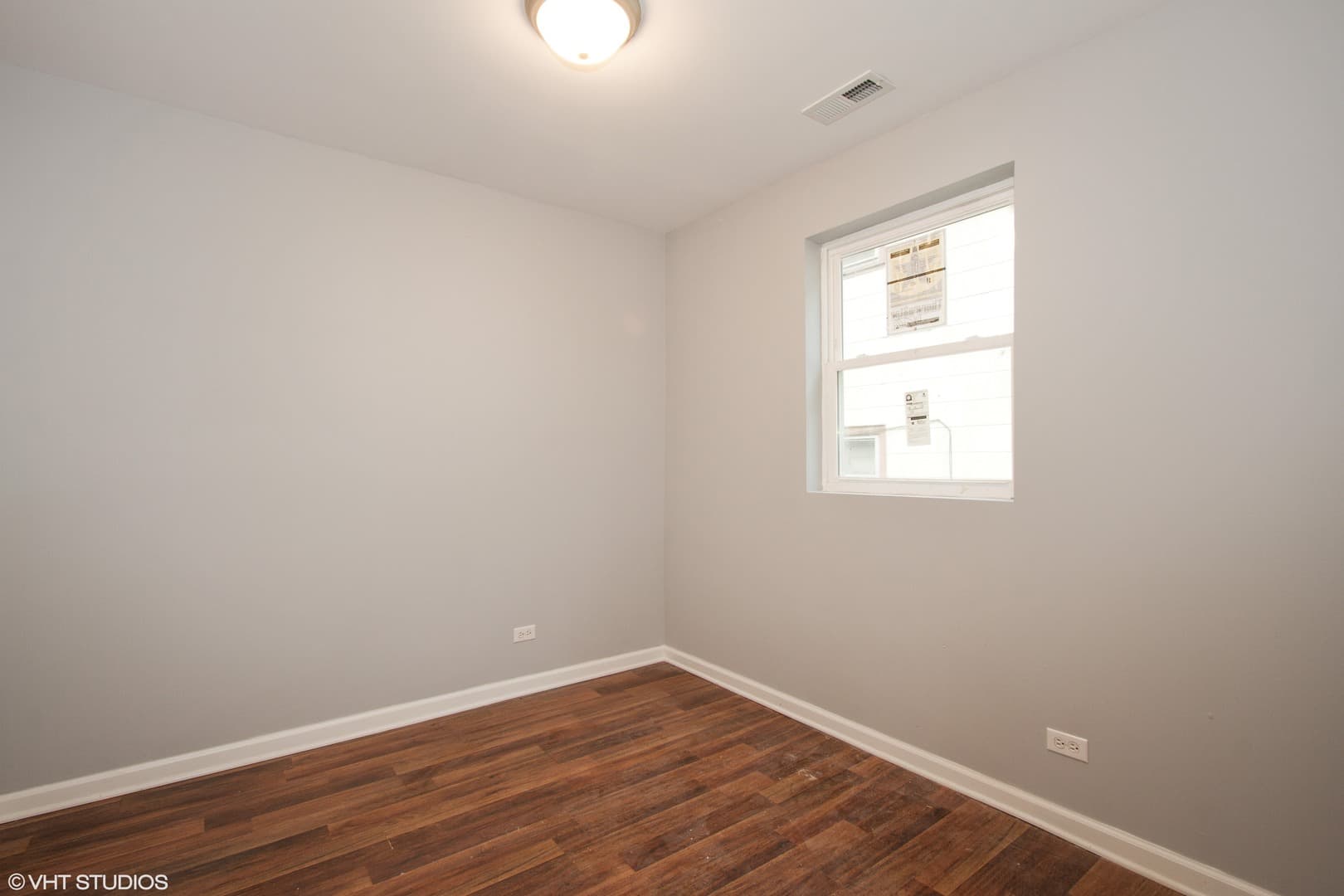 Chicago House: 8050 S. Saginaw Ave.