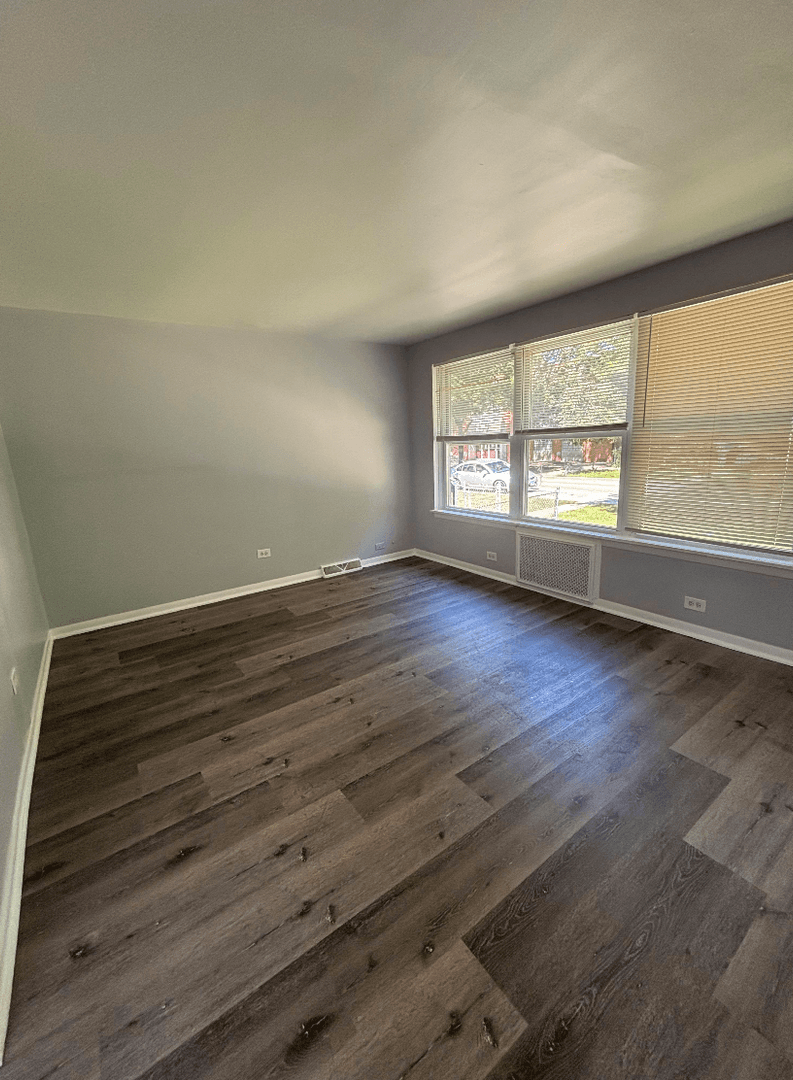 Chicago House: 9216 S. Avalon Ave.