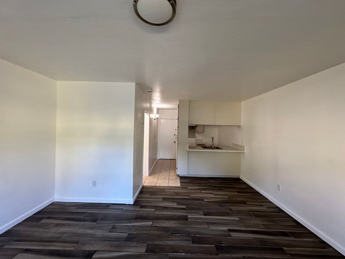Bakersfield Apartment: 1101 Oleander Ave