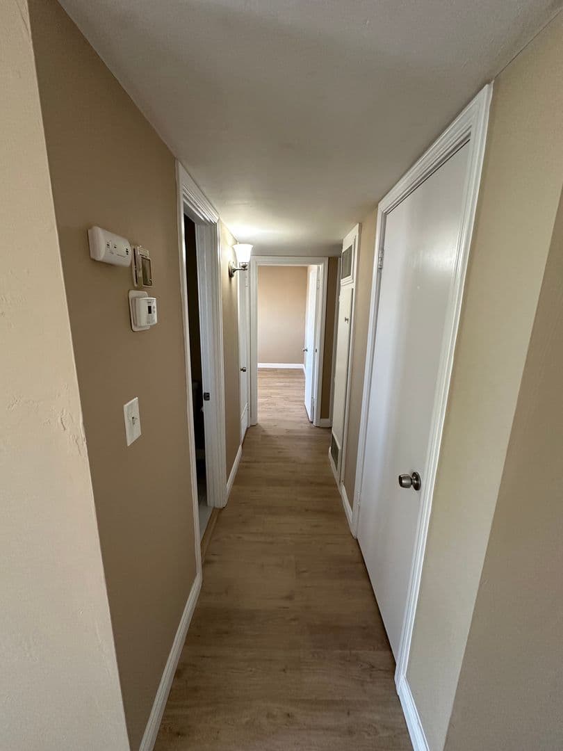 Bakersfield Apartment: 2601 Bishop Dr