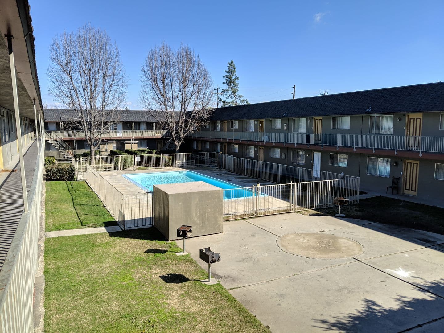Bakersfield Apartment: 2801 South H St