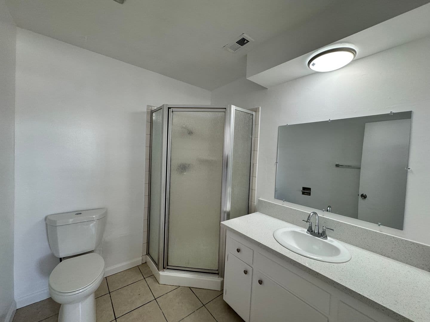 Bakersfield Apartment: 3920-3932 Christmas Tree Ln