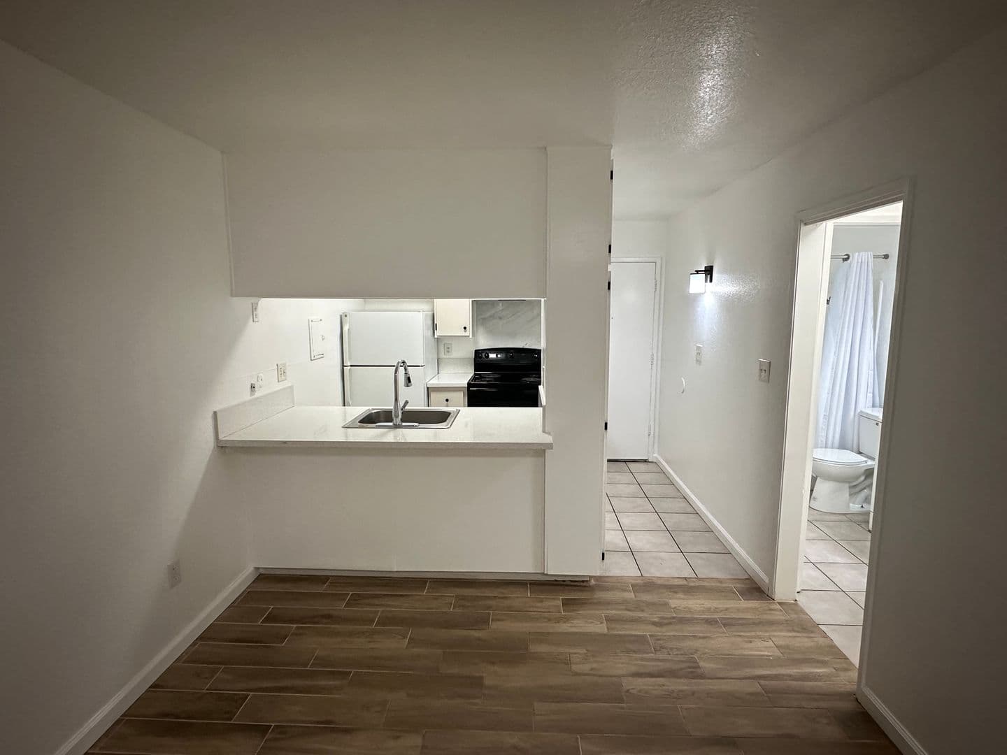 Bakersfield Apartment: 1101 Oleander Ave