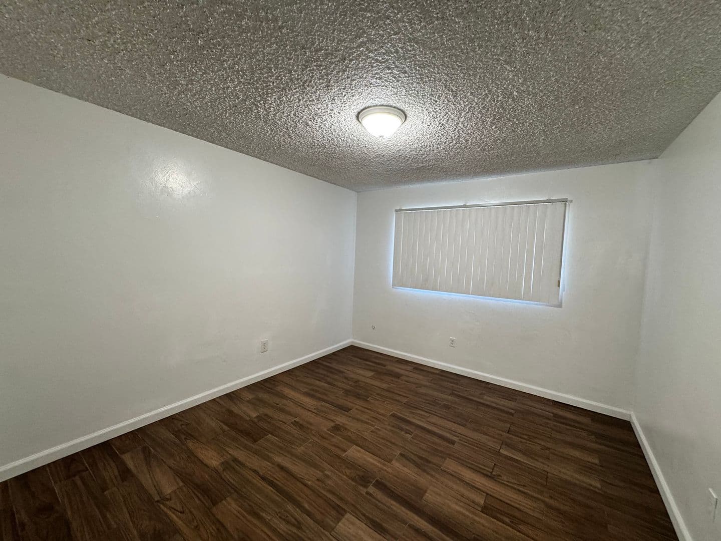Bakersfield Apartment: 2801 South H St