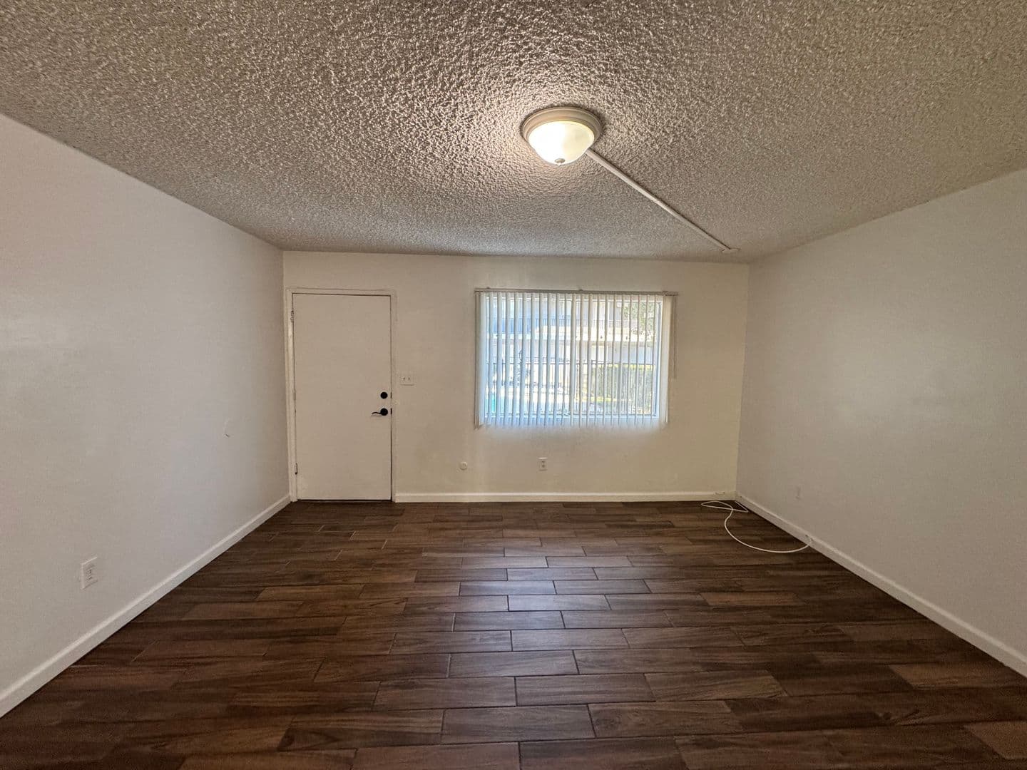 Bakersfield Apartment: 2801 South H St