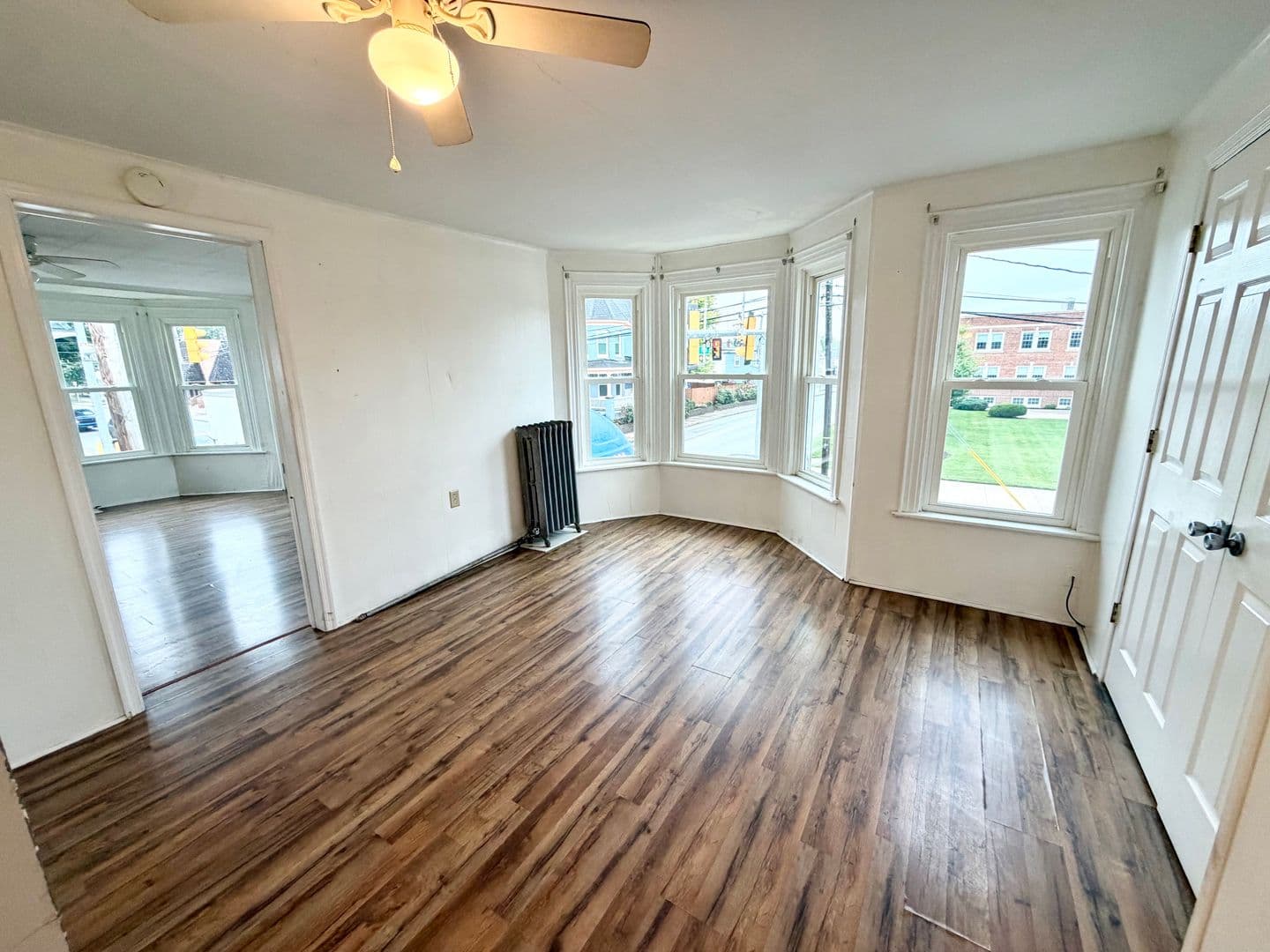 Hanover House: 138 York St