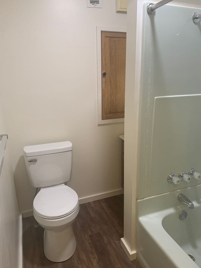 York House: 734 W King St 2nd Fl
