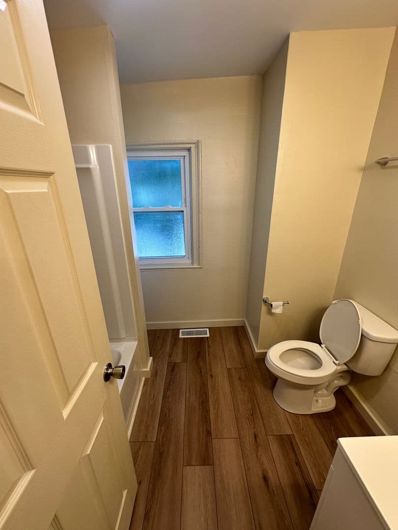 York House: 350 W Gas Avenue