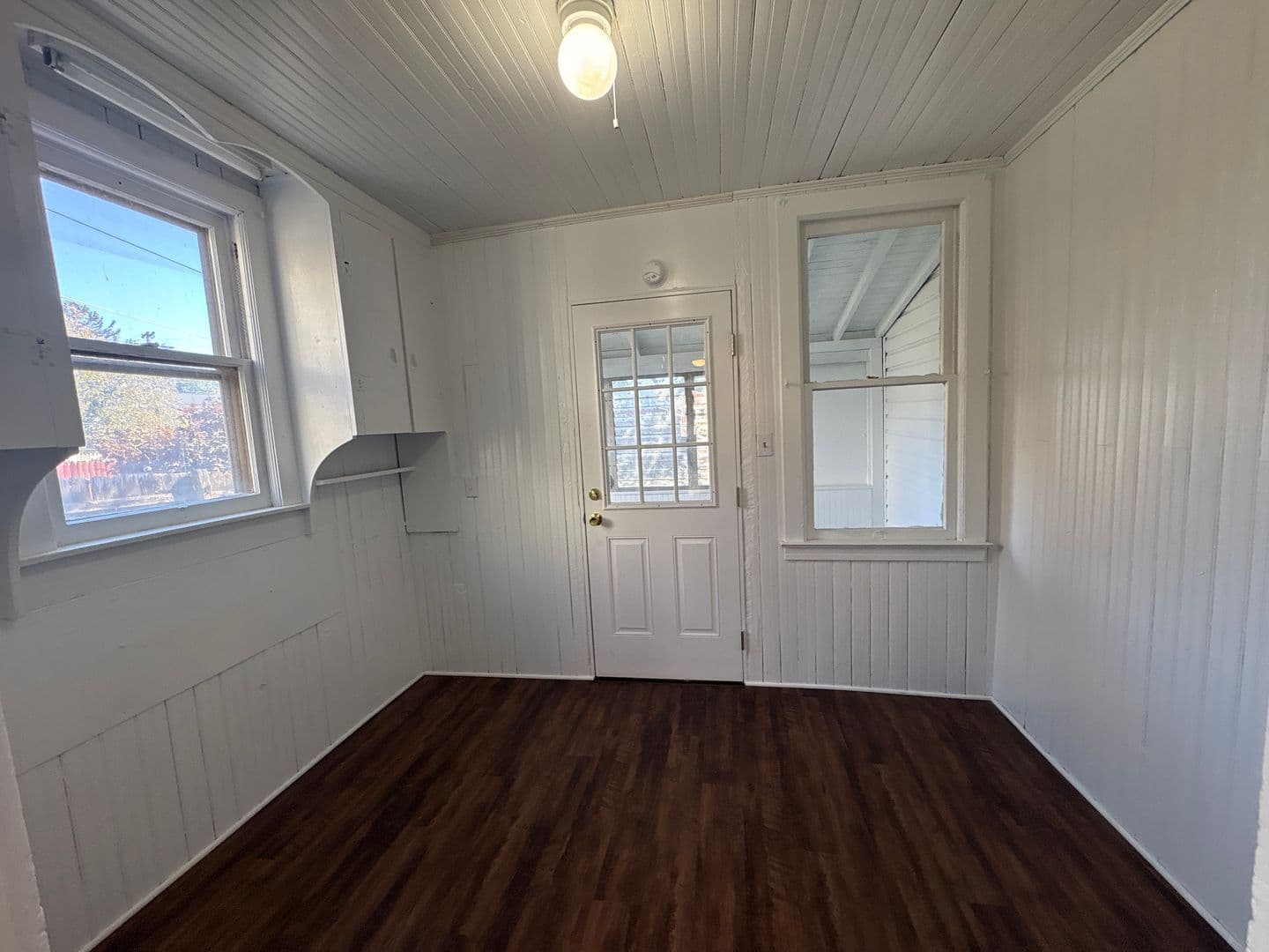 York House: 624 E Philadelphia Street