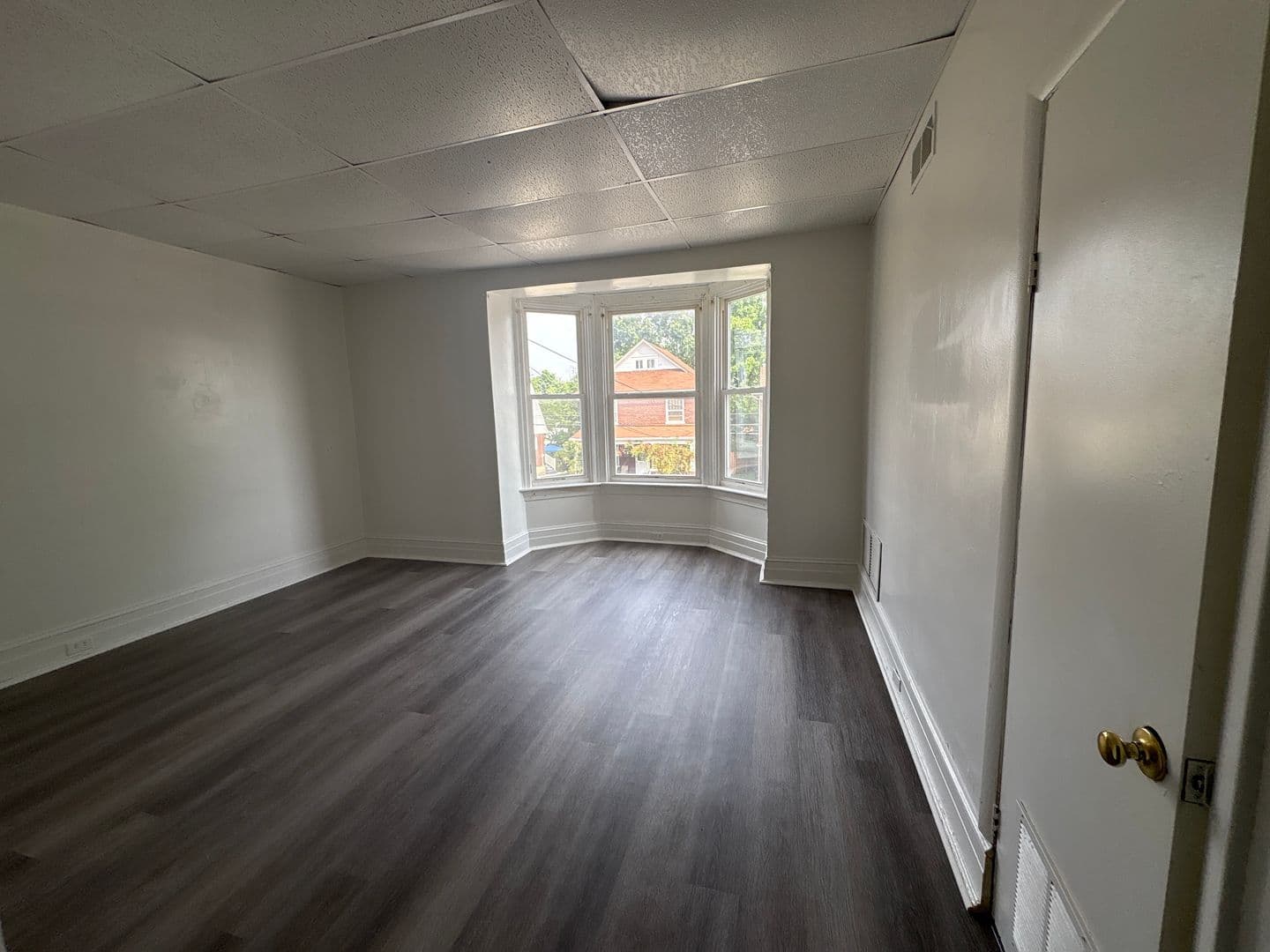 York House: 232 E Cottage Place Apt 2,