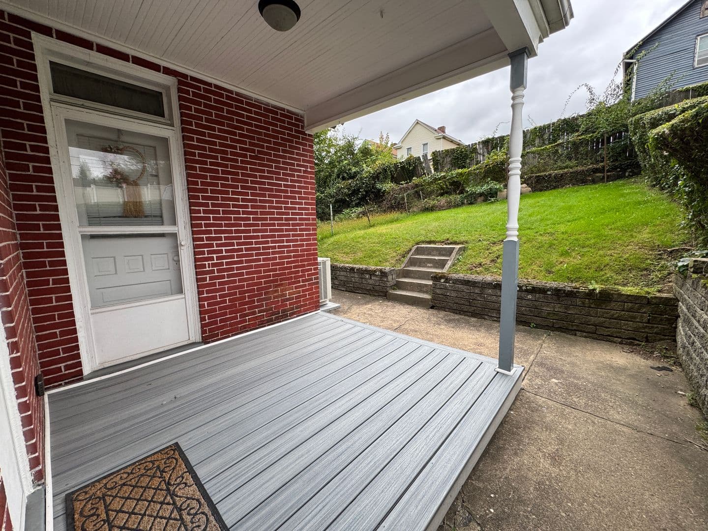 Pittsburgh House: 1123 Lowery St