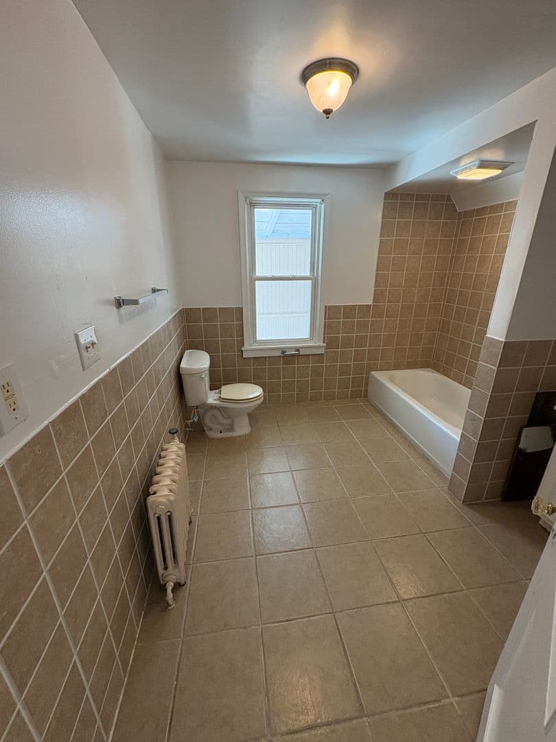 South Williamsport House: 362 Fisher St Unit 3R