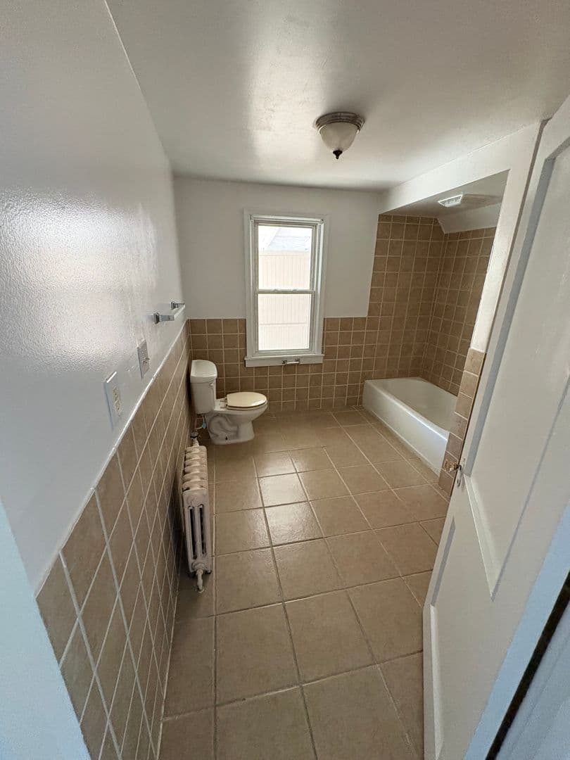 South Williamsport House: 362 Fisher St Unit 3R