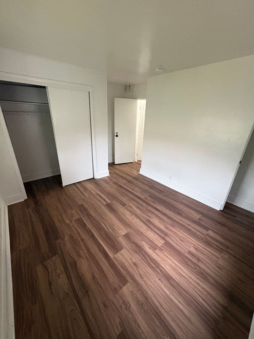 Clairton House: 1304 Decker St