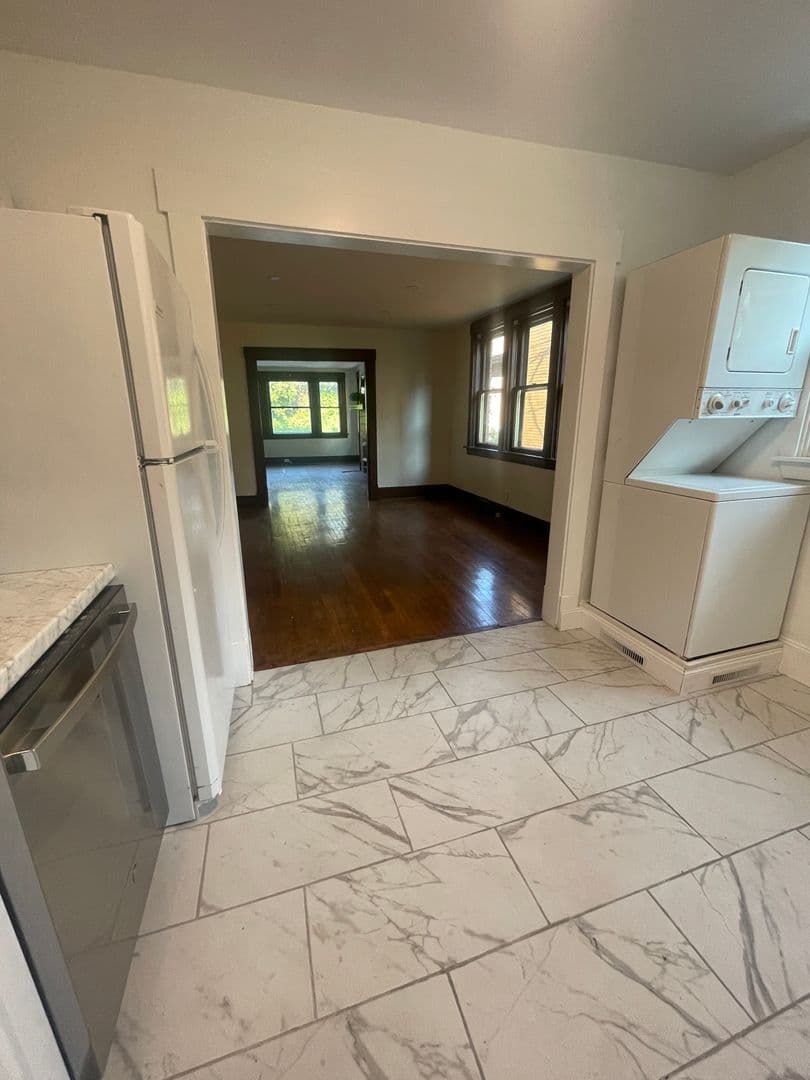 Pittsburgh House: 80 Estella Ave UNIT 1