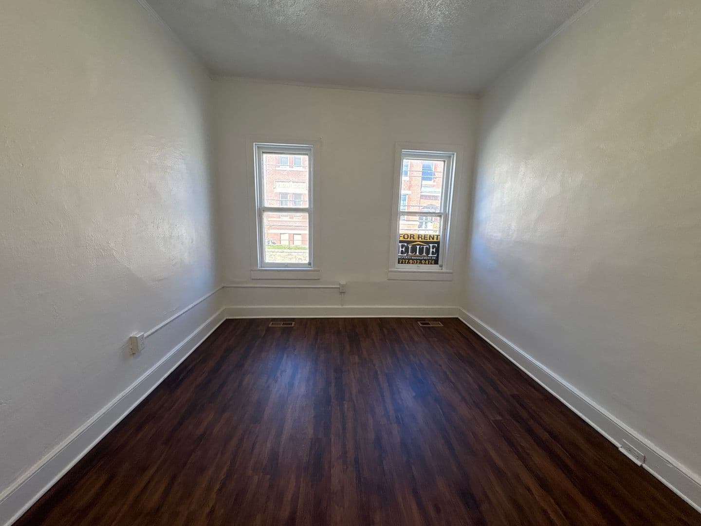York House: 624 E Philadelphia Street