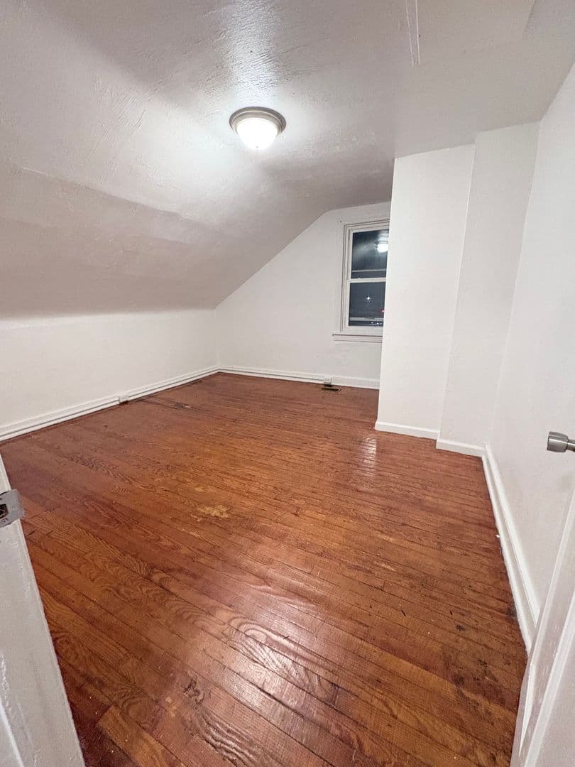 York House: 142 E College Ave Apt 2,