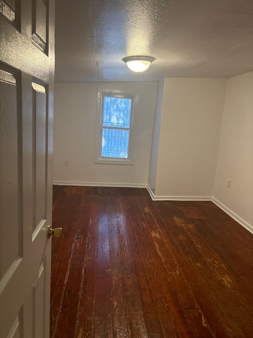 York House: 140 E College Ave,