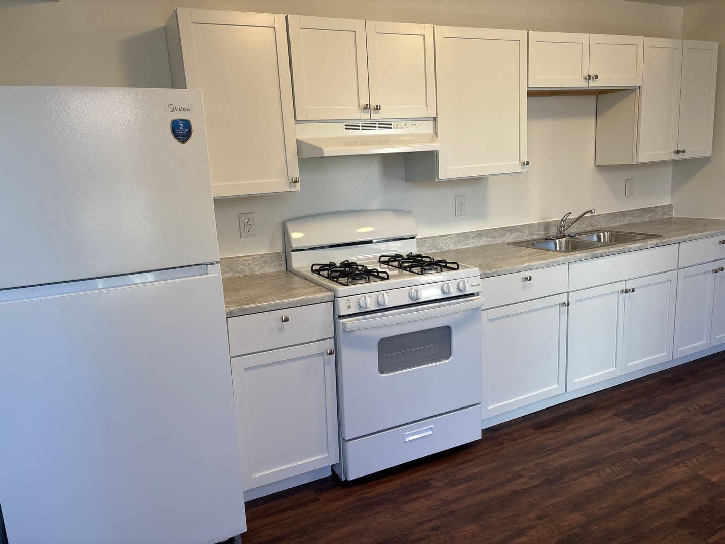 York House: 624 E Philadelphia Street