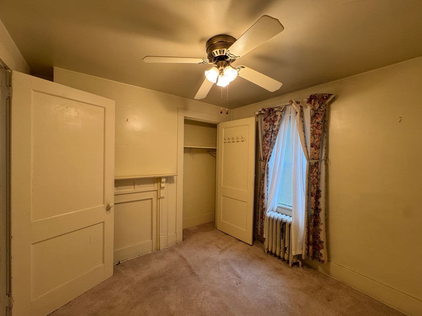 Pittsburgh House: 1123 Lowery St