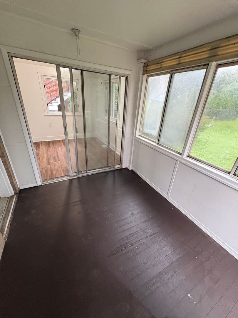 Clairton House: 1304 Decker St