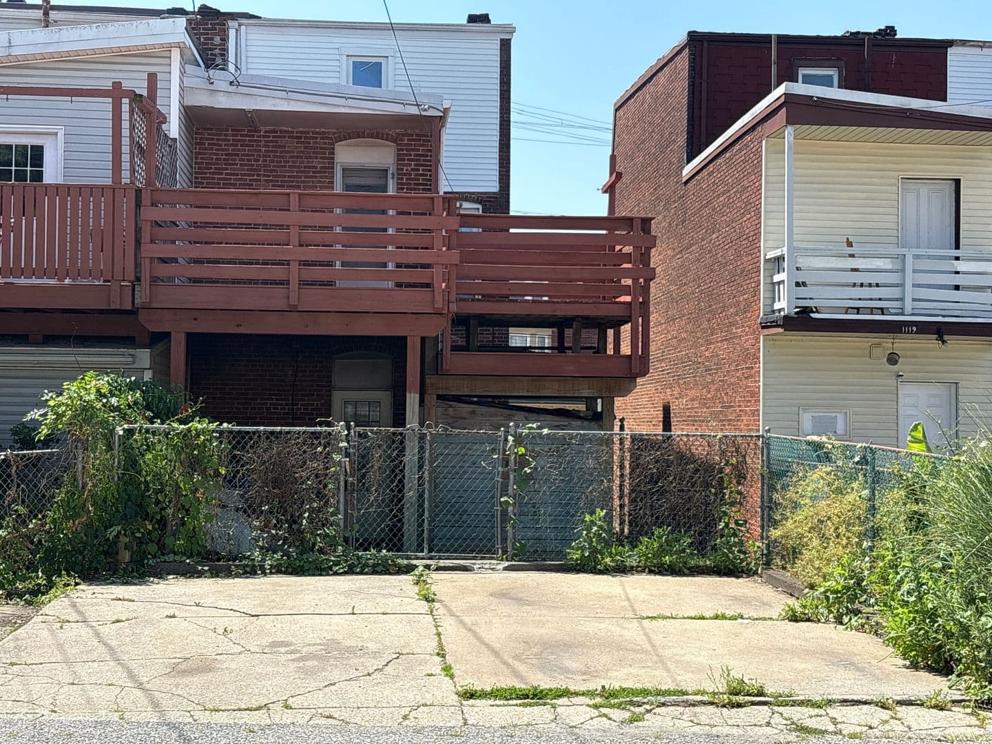 York House: 1117 W King St