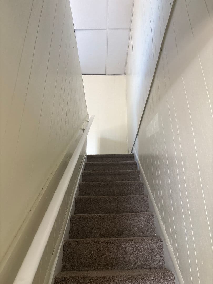 York House: 1117 W King St