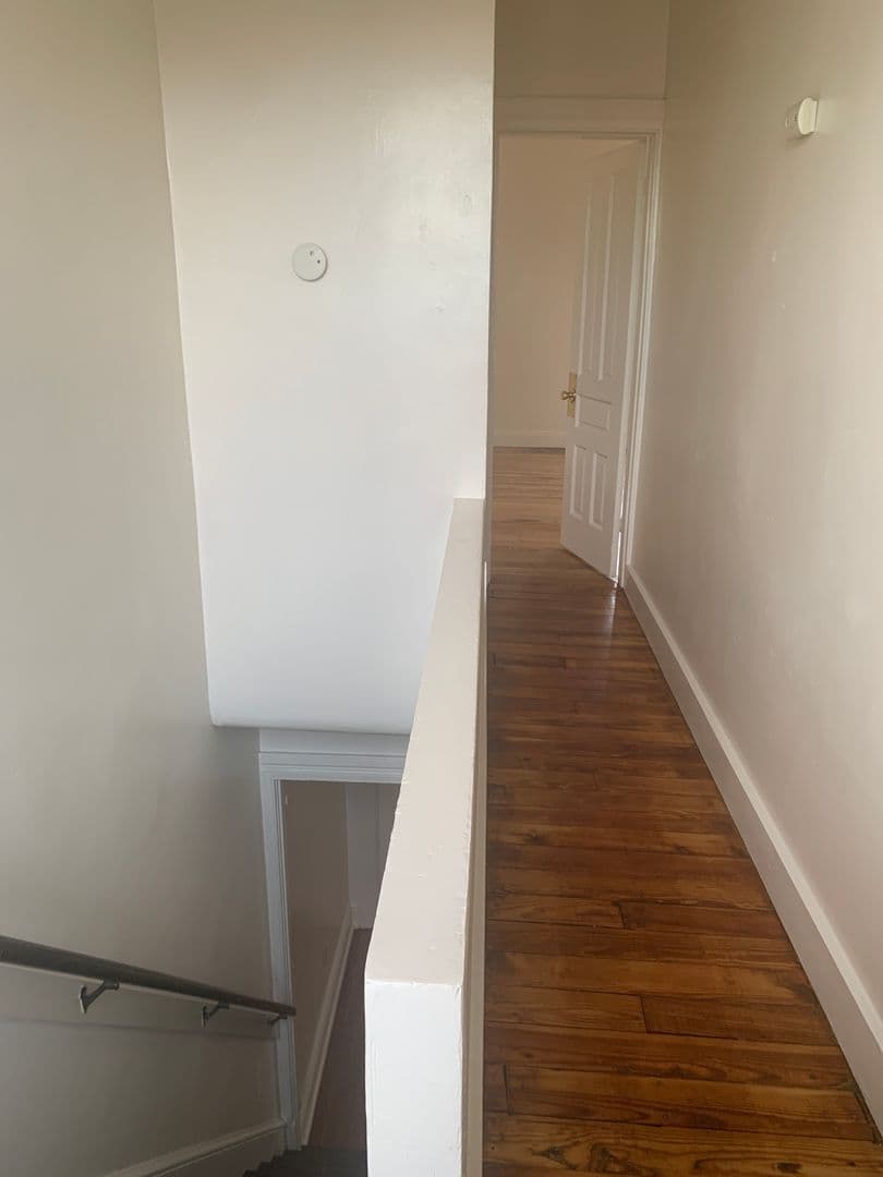 York House: 734 W King St 2nd Fl