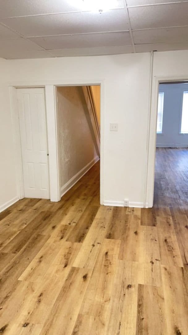 York House: 346 E King St